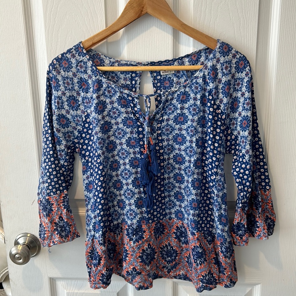 Blue Hollister Blouse with orange detail. Size Small.